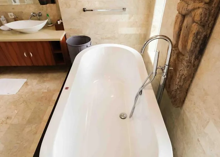 Villa Casa Bumbak Umalas Bali Canggu