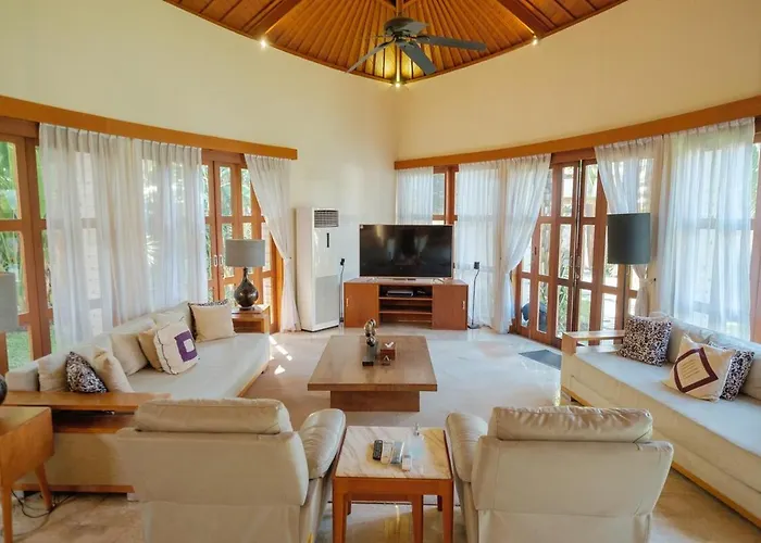 Casa Bumbak Umalas Bali * Canggu