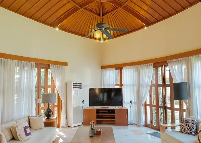 Casa Bumbak Umalas Bali Canggu