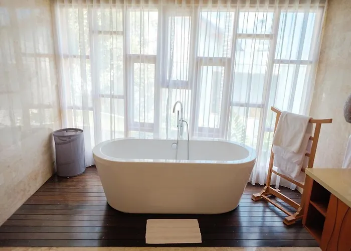 Casa Bumbak Umalas Bali * Canggu